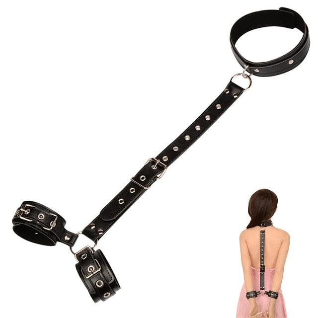 Female Leather Handcuff Neck collar Wrist strap Fetish Bondage Erotic sex toys Bdsm Restraint sex toy for Couple Adult sexy game